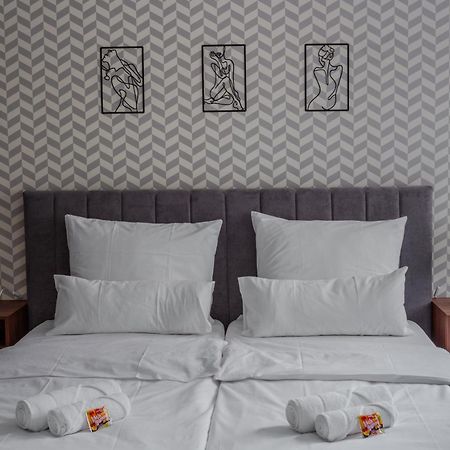 Penthouse-Maisonette - City Center, Highspeed Internet, Garage 沃尔姆斯 外观 照片