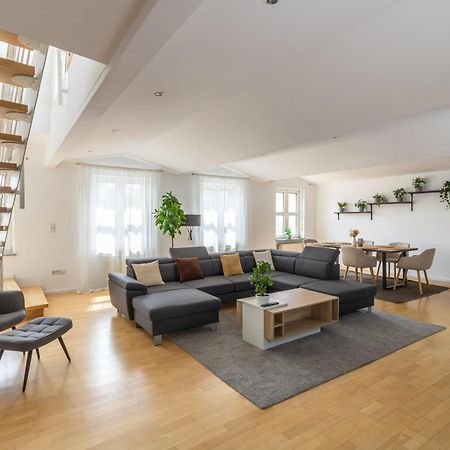 Penthouse-Maisonette - City Center, Highspeed Internet, Garage 沃尔姆斯 外观 照片