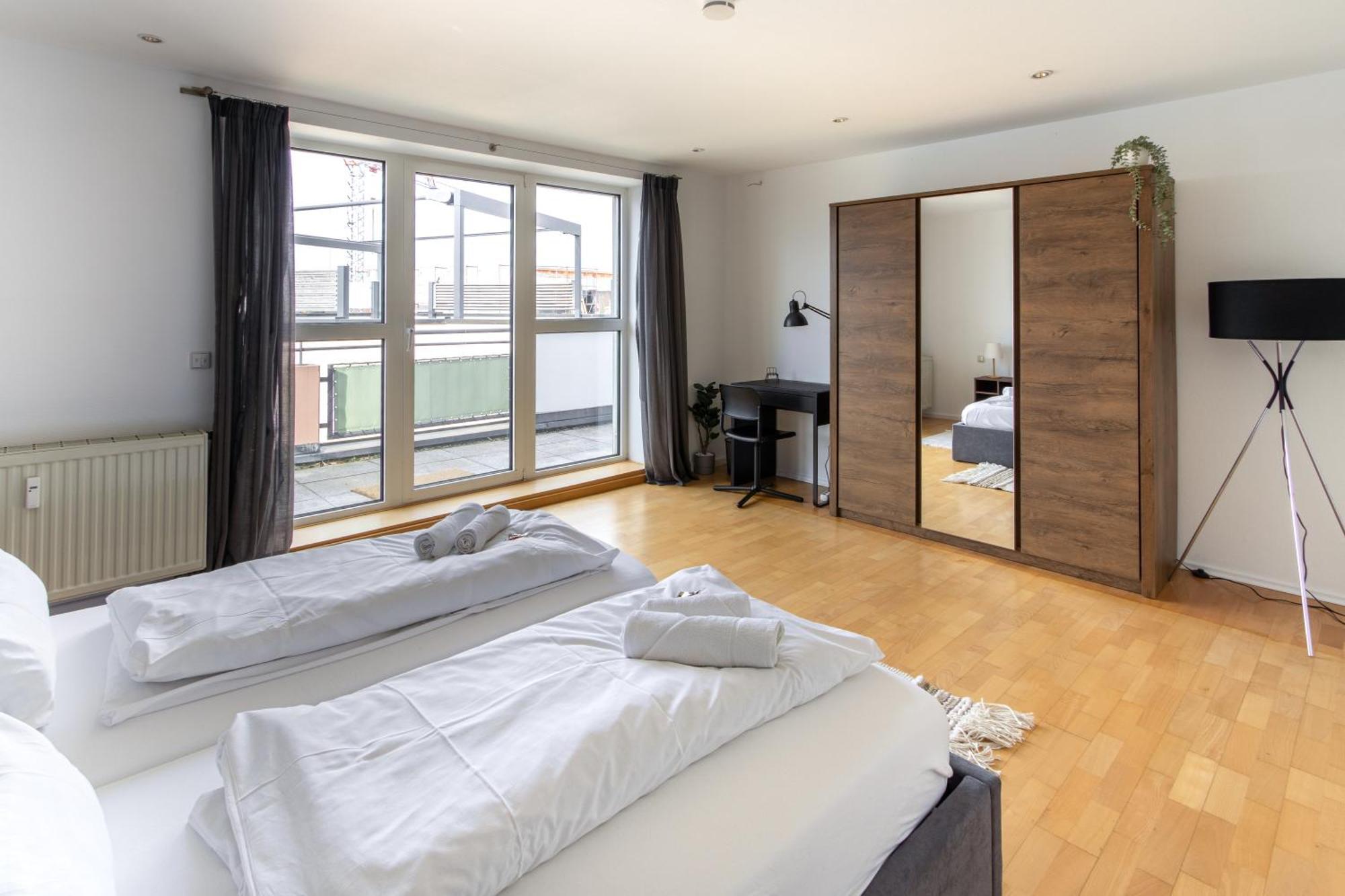 Penthouse-Maisonette - City Center, Highspeed Internet, Garage 沃尔姆斯 外观 照片