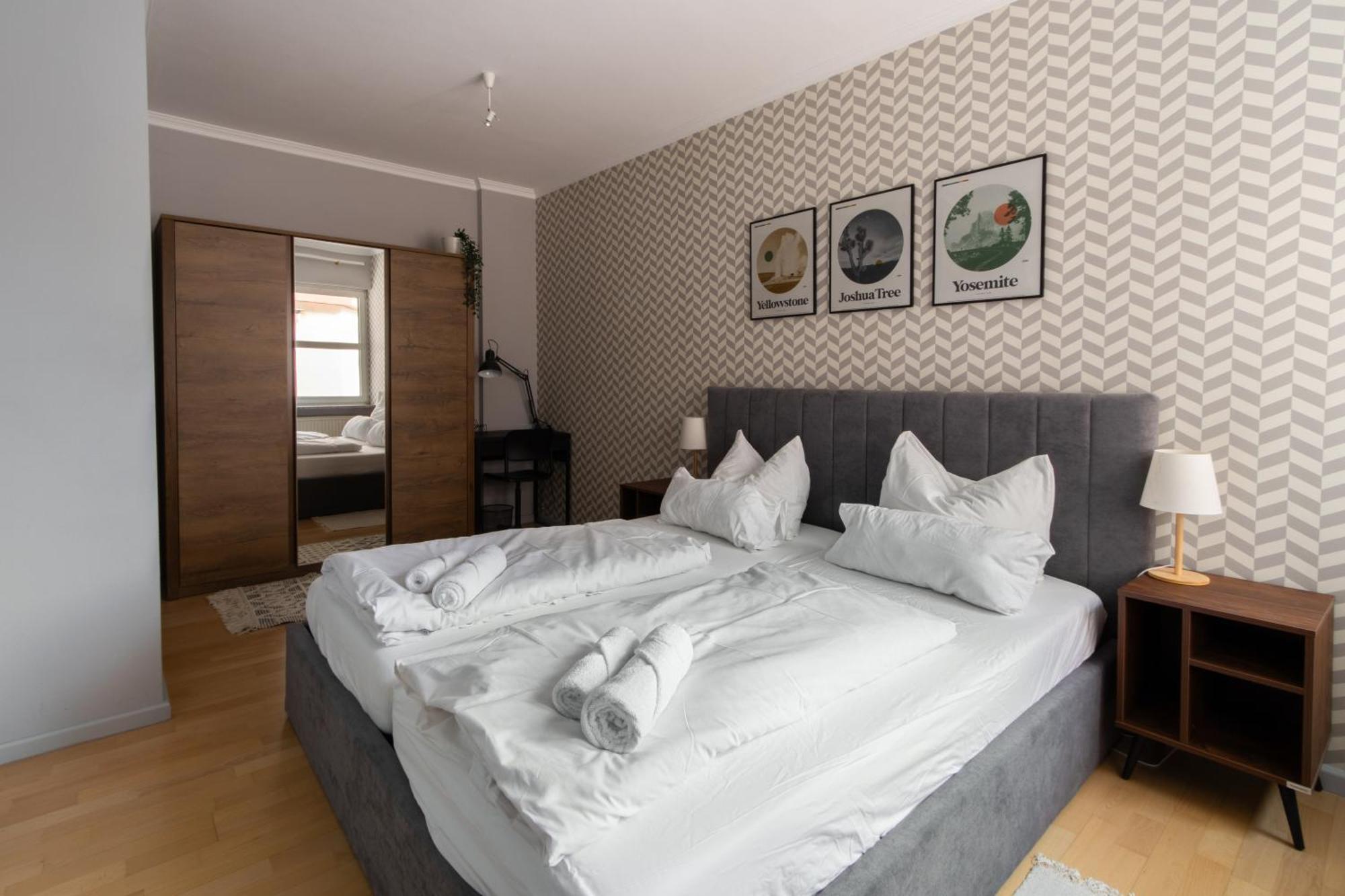 Penthouse-Maisonette - City Center, Highspeed Internet, Garage 沃尔姆斯 外观 照片