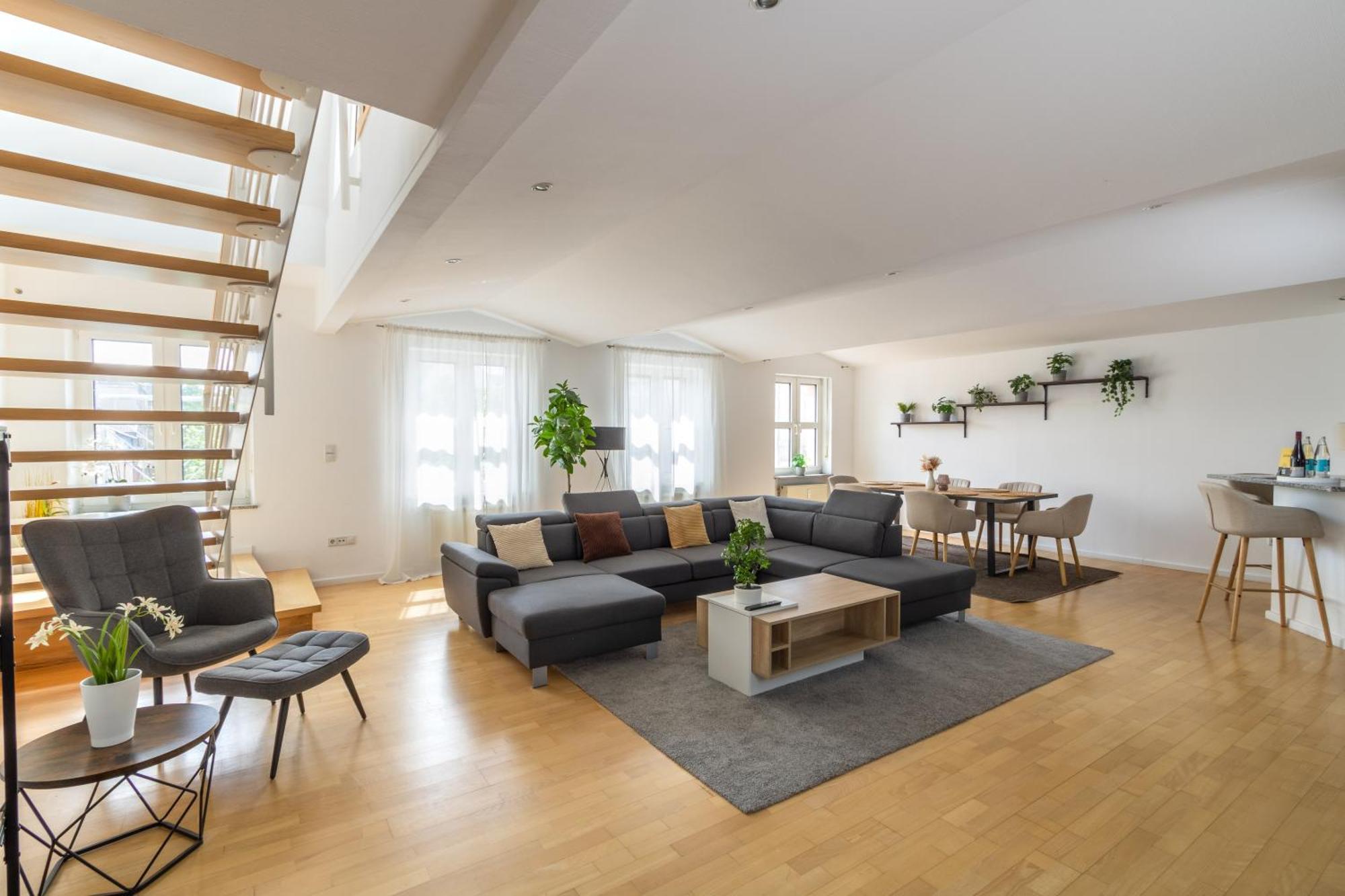 Penthouse-Maisonette - City Center, Highspeed Internet, Garage 沃尔姆斯 外观 照片